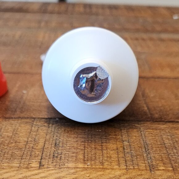 NEW DERMA E Anti-Wrinkle Scrub - Picture 5 of 8